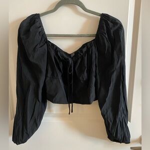 Cropped Black Long Sleeve Top!